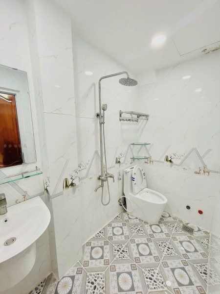 STUDIO FULL NỘI THẤT CỬA SỔ TRỜI TO RỘNG THOÁNG NGAY PHẠM VĂN CHIÊU