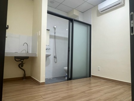 PHÒNG TRỌ SINH VIÊN GIÁ 2.000.000đ/THÁNG MÁY LẠNH WC RIÊNG