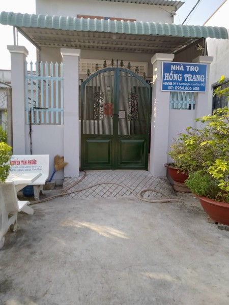 Cho thuê nhà trọ CMT8 mới Nguyên căn, cổng rào riêng như MiniHouse, cho nuôi thú cưng