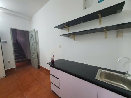 Phòng Tăng bạt hổ sát ĐH Văn Lang CS2 BV Ung bướu Lê Quang Định Sườn nướng muối ớt Nơ Trang Long