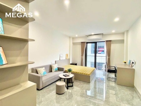 NGAY CẦU VƯỢT HOÀNG HOA THÁM GIÁ CỰC KỲ YÊU THƯƠNG ????