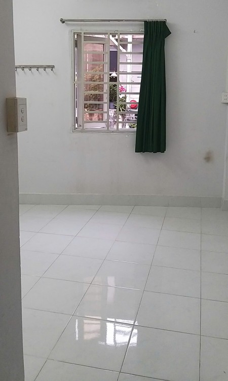 Phòng trọ gần Ngã tư Phú Nhuận