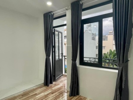 Chdv cát lái gần citisoho full nt 3tr5 có ban công có thang máy, ở ngay được