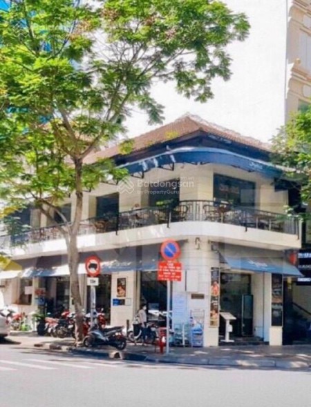 Góc 2 mặt tiền VIP Đường Đồng Khởi, Quận 1 giá 22.000$