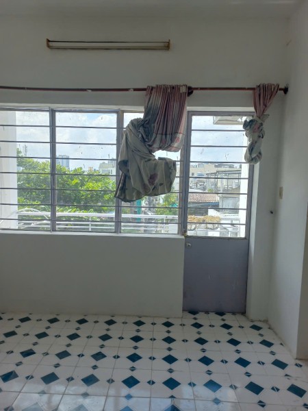Cho thuê căn hộ chung cư 55m đường CMT8 quận 10 gần CV Lê Thị Riêng