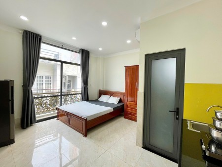 PHÒNG BAN CÔNG FULL NT NGAY NGUYỄN OANH, LÊ ĐỨC THỌ