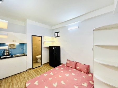 PHÒNG FULL NỘI THẤT GIÁ RẺ GẦN ĐH VĂN LANG CS2