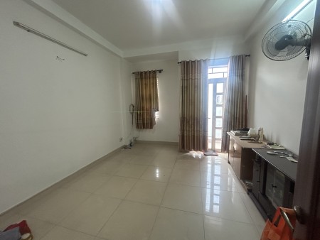 Nhà cho dành cho gia đình trẻ và
