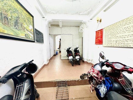 Phòng trọ đường Xuân Thuỷ, sát học viện báo chí, đh sư phạm, ngoại ngữ, đh thương mại