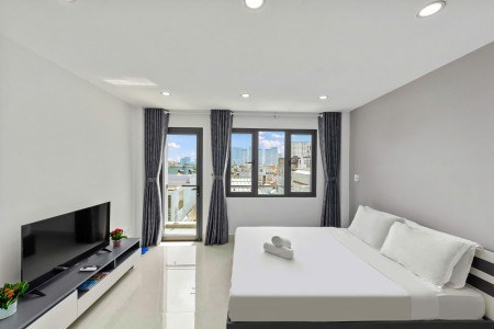 Căn hộ STUDIO full nt new 100% ban công view city cực đẹp