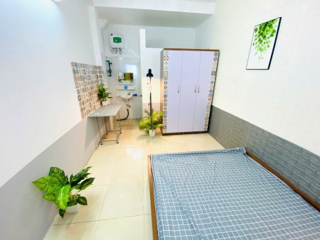 Mình trống studio bên 44 Trần Duy Hưng, Trung Hòa, Cầu Giấy