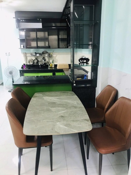 Cho Thuê Phòng trọ,CHDV tại nhà mặt tiềnTrần Văn Sắc,Thảo Điền.Q2.