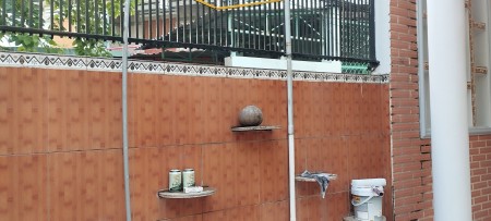 CHO THUÊ NHÀ NGUYÊN CĂN NGAY BƯU ĐIỆN PHÚ THUỶ, CÓ GÁC NHÌN RA BIỂN OCEAN