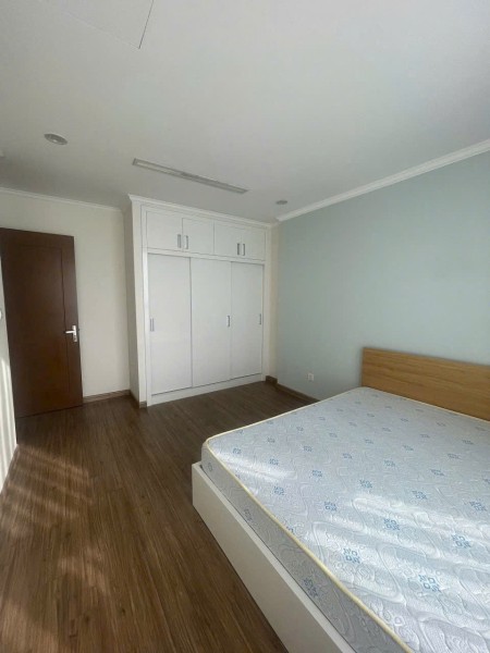 Chung cư Satra Eximland, Phan Đăng Lưu, PN: 90m2, 2p ngủ, đầy đủ NT, 17tr/th