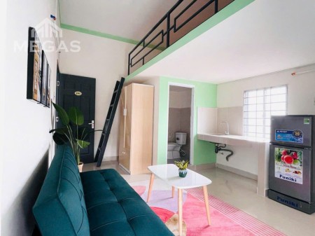Cho thuê phòng BAN CÔNG CAO CẤP nội thất ĐẦY ĐỦ TIỆN NGHI ở trung tâm Quận 11