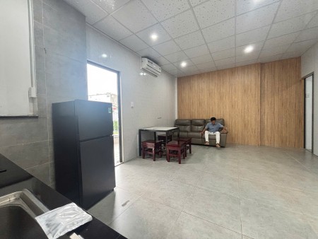 Cho thuê căn hộ 2PN + 1PK Ban Công 60m2 _ Nơ Trang Long Gần Chợ Nguyễn Xí, Bình Thạnh