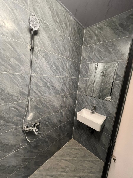 Cho thuê phòng trọ 15m2 đường Hòa Hưng - quận 10 ( phòng mới )