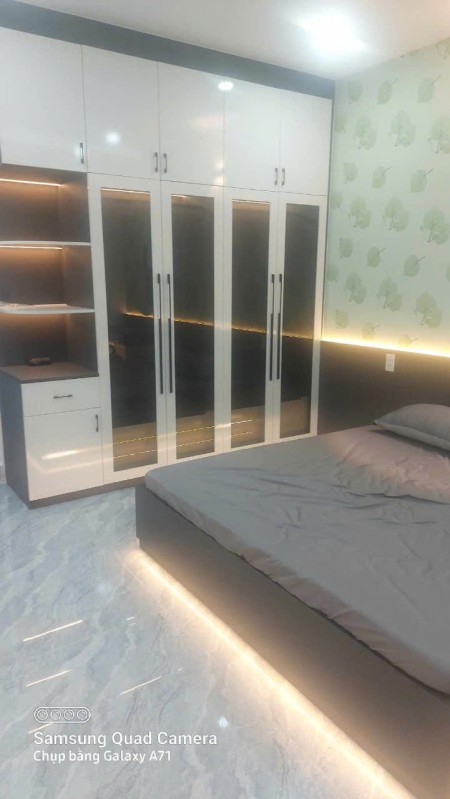 Đi đến slide 4