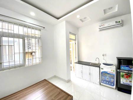 Phòng trọ 35m2 gần chợ Bà Chiểu có ban công, máy giặt riêng Phan Chu Trinh Bình Thạnh gần Q1, Q3
