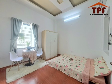  PHÒNG CHO THUÊ Ban công – HUỲNH VĂN NGHỆ, P15, TÂN BÌNH