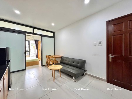 CHO THUÊ CHDV 1PN 1PK BAN CÔNG ĐỐI DIỆN ETOWN CỘNG HÒA NỘI THẤT ĐẸP