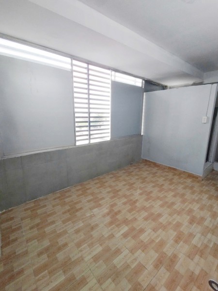 Phòng góc siêu thoáng 2,5 triệu. Có Hỗ trợ cọc. Đường Số 6. P4. Q8