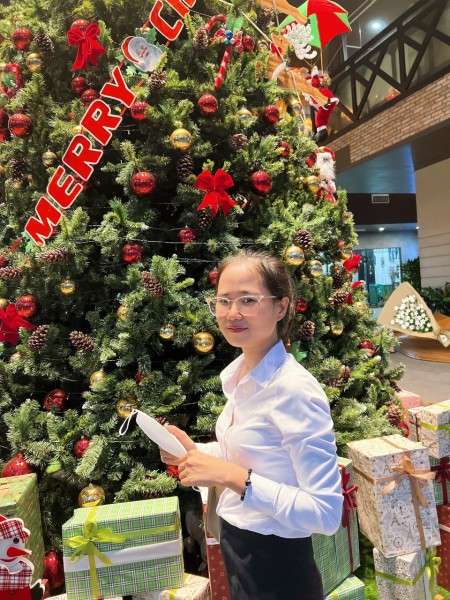 Phạm My