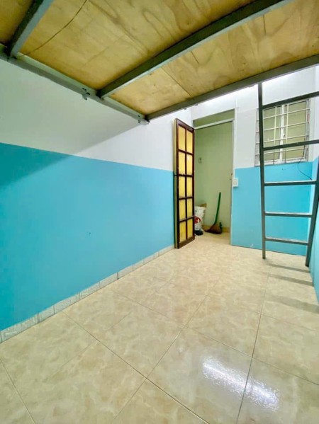 Phòng trọ rẻ sạch sẽ - Gần Bệnh Viện Quân Y 175 - Ngoài mặt đường
