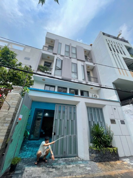 cân cho thuê căn hộ full nội thất cao cấp sang trong tại binh thạnh
