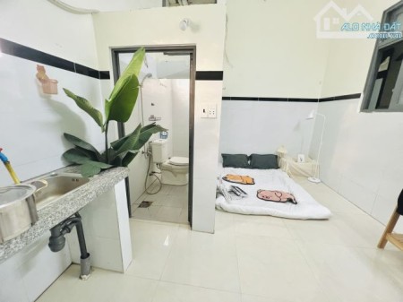 PHÒNG TRỌ GIÁ RẺ TIỆN NGHI MỚI XÂY NGAY PHAN HUY ÍCH 2TR7 - 3TR5