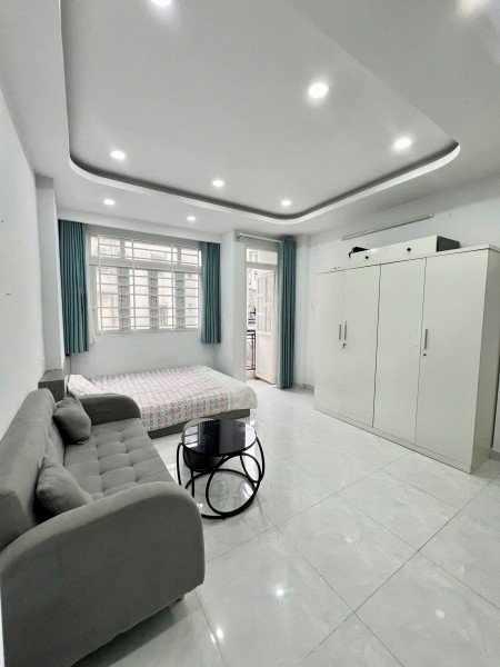 CHO THUÊ CĂN HỘ FULL NỘI THẤT – BAN CÔNG THOÁNG MÁT – QUẬN 1