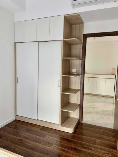Chung cư CC Sky Center, Phổ Quang, TB: 2p ngủ rộng, 75m2, full nội thất 17tr/th