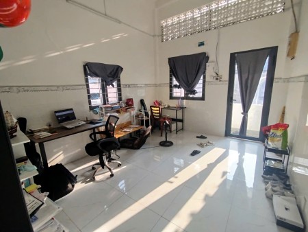 Cho thuê phòng trọ sinh viên giá rẻ, điện nước giá nhà nước