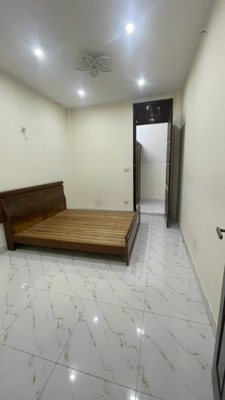 Phòng trọ 30m2 khép kín 470 Nguyễn Trãi, đầy đủ nội thất (tầng 1)