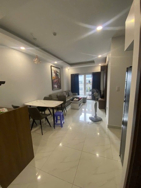 Chung cư Satra, Phan Đăng Lưu, PN: 2p ngủ, NT mới, 90m2, 16tr5