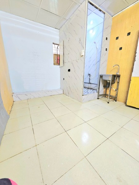 Cho thuê phòng giá rẻ 2tr4 Bạch Đằng P15 Bình Thạnh