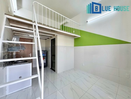 CHO THUÊ CĂN HỘ DỊCH VỤ ĐẦY ĐỦ NỘI THẤT CÓ BAN CÔNG RIÊNG THOÁNG MÁT GẦN ĐẦM SEN NƯỚC.