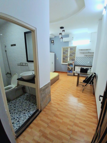 Chdv 24m2 cửa sổ full nội thất lầu 1 Phạm Văn Chiêu