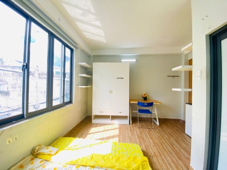 STUDIO ĐÓN NẮNG SIÊU XINH, FULL NỘI THẤT NGAY NGÃ 4 HÀNG XANH