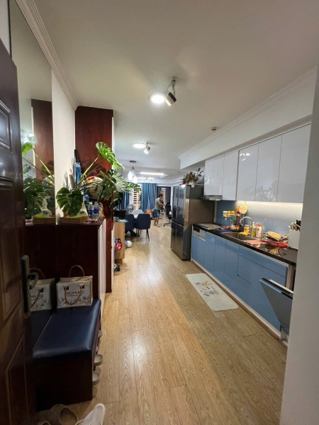 Chung cư Screc, Trường Sa, Q3: 2p ngủ, 2wc, nội thất, 13tr/th 80m2