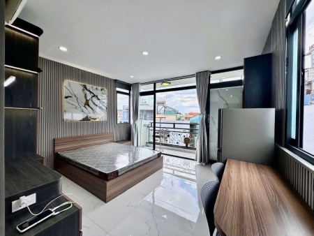 Cho thuê Căn hộ mới xây 100%, Ban công, cửa sổ_Full nội thất gần Chợ Bà Chiểu, Văn Lang cs2, cs3