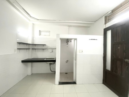 PHÒNG TRỐNG CÓ THỂ DỌN VÀO Ở LIỀN