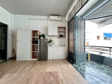 Khai trương căn ban công full nội thất ngay cầu HimLam, tiện di chuyển các quận trung tâm