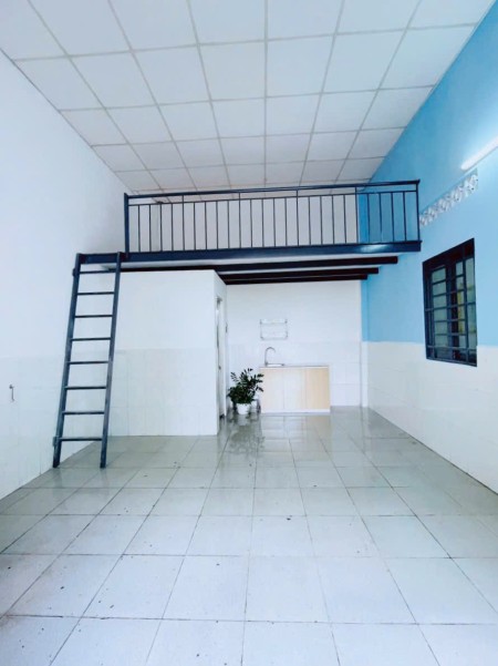 Phòng đẹp thuận tiện ngay Làng Đại Học, KTX khu A, an ninh, có gác