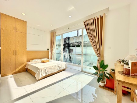 CĂN HỘ 1PN BANCOL LỚN ĐƯỜNG HUỲNH TẤN PHÁT Q7