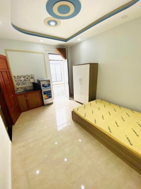 Phòng Tiện nghi có Cửa sổ + Ban công tại Nguyễn Văn Đậu Bình Thạnh