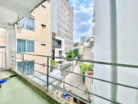 CHÍNH CHỦ TRỐNG PHÒNG TÁCH BẾP CÓ BAN CÔNG