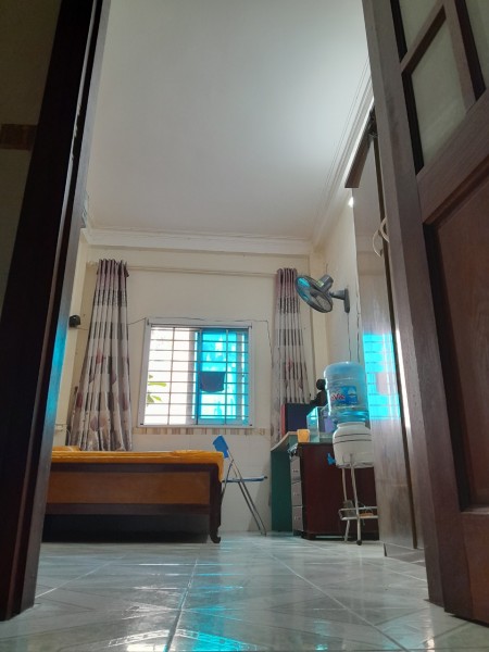 Cho Thuê Phòng Trọ Studio 16 mét, tại Quận Ba Đình, Thuận Tiện đi lai, an ninh tốt!