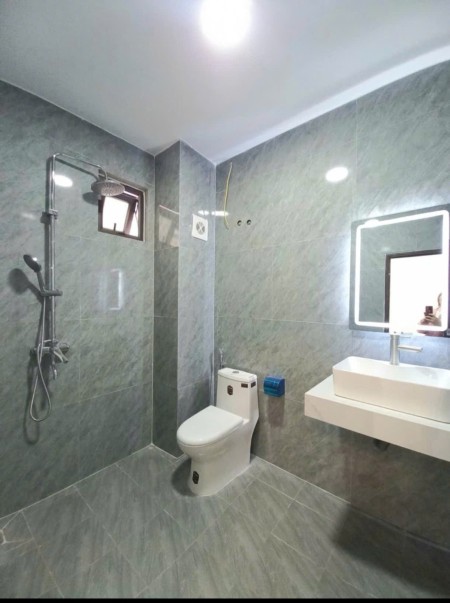 cho thuê nhà gần trung tâm quận hoàng mai 46m2x 2 tầng, 2pn, full nội thất