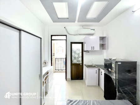 Phòng trọ Full nội thất có ban công gần ĐH Văn Lang cơ sở 2, 3 ở Nguyễn Văn Đậu, Bình Thạnh